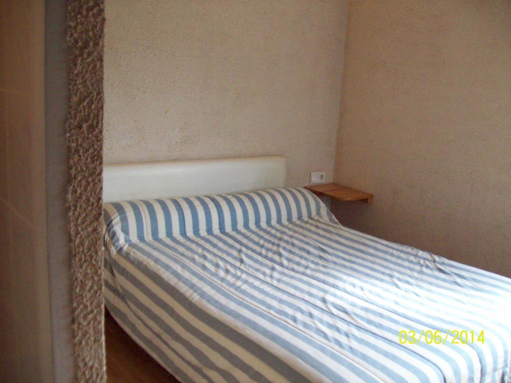 Le Relais Des Blaches Hotel Pierrelatte Habitación foto